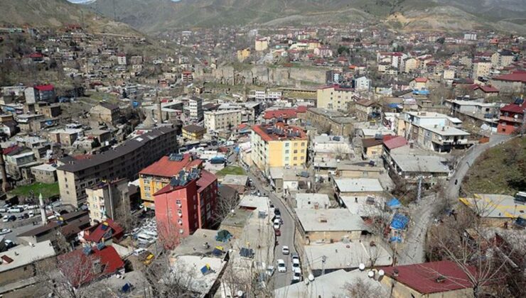 Bitlis’te tüm etkinlikler 3 gün süreyle izne bağlandı