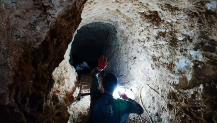 Mersin’de izinsiz kazı yapan 8 zanlı suçüstü yakalandı