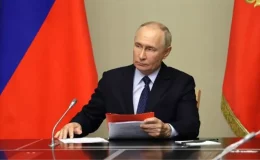 Putin, Ruslardan doğum oranının artması için iş yerinde mola saatlerinde cinsel ilişkiye girmelerini istedi